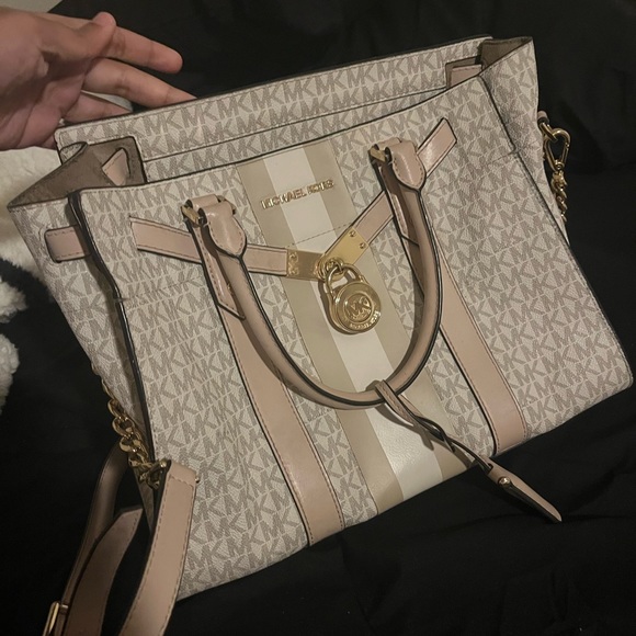 Michael Kors Purse - Picture 2 of 5